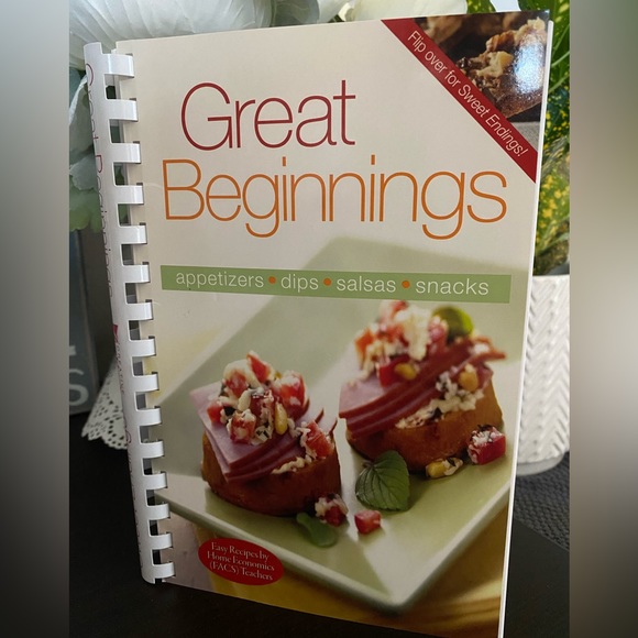 π½οΈπ RETIRED COLLECTIBLE COOKBOOK BUNDLE! SET OF 4! NEVER USED! - Picture 6 of 7